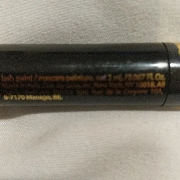 Tarte Lash Paint - Picture 2 of 2